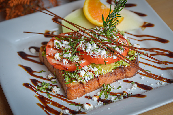 Healthy and Delicious: Eating Well at Hash House A Go Go Orlando 1 JMH 3141