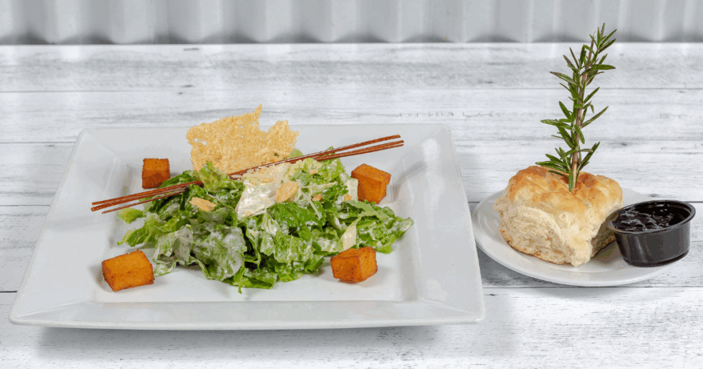 Discover chef-crafted healthy meals at Hash House A Go Go Orlando—fresh salads, grilled proteins, and bold flavors near ICON Park and Universal Orlando Resort.